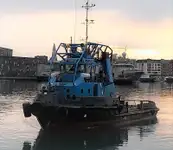 Schleppboot zu verkaufen