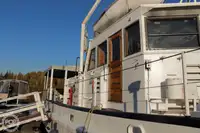 Fährschiff zu verkaufen