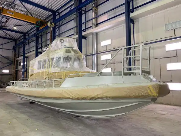 Crew-Boot zu verkaufen