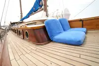 Kreuzfahrtschiff zu verkaufen