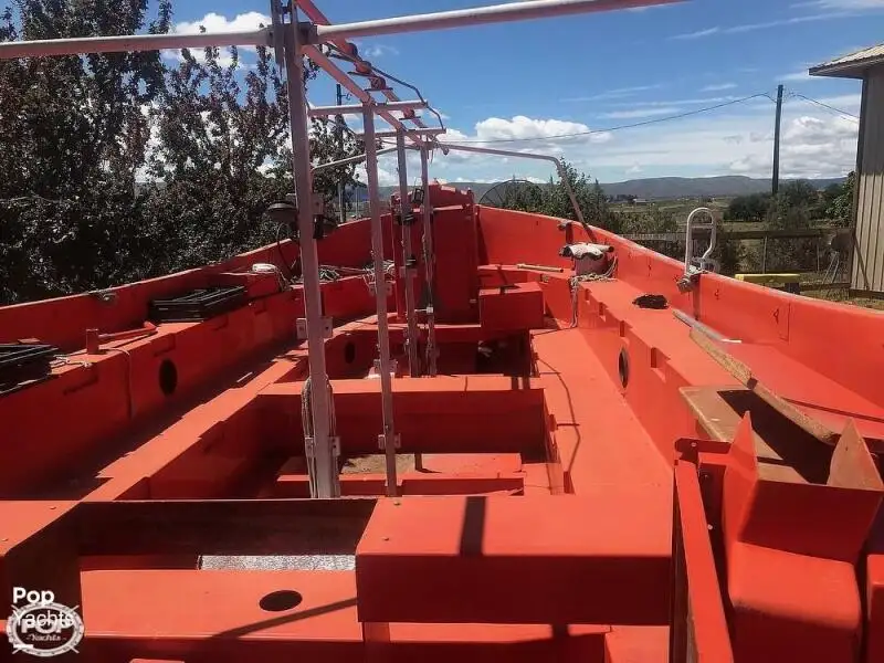Rettungsboot zu verkaufen