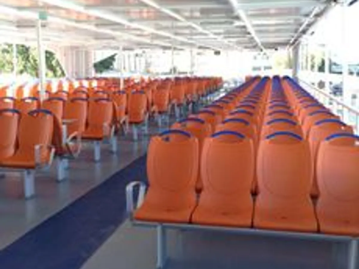 Passagierschiff zu verkaufen