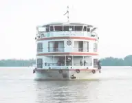 Kreuzfahrtschiff zu verkaufen