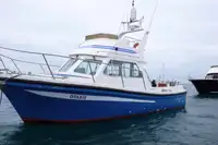 Rettungsboot zu verkaufen
