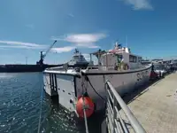 Crew-Boot zu verkaufen