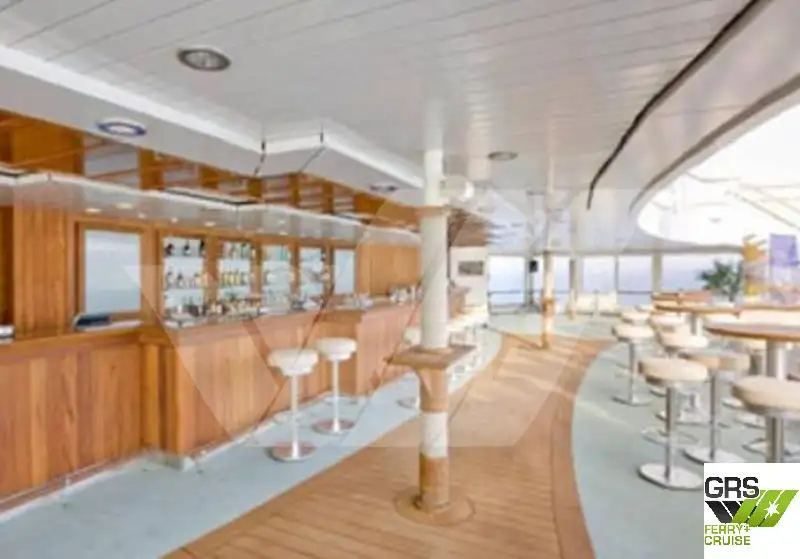 Kreuzfahrtschiff zu verkaufen