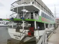 Fährschiff zu verkaufen