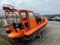 Festrumpf-Schlauchboot zu verkaufen