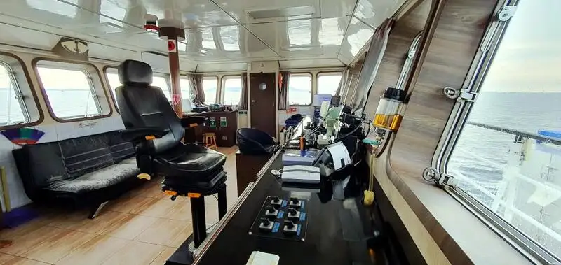 Landungsboot, Tank zu verkaufen