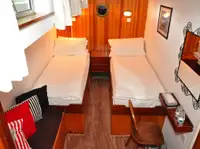 Schwimmendes Hotel zu verkaufen