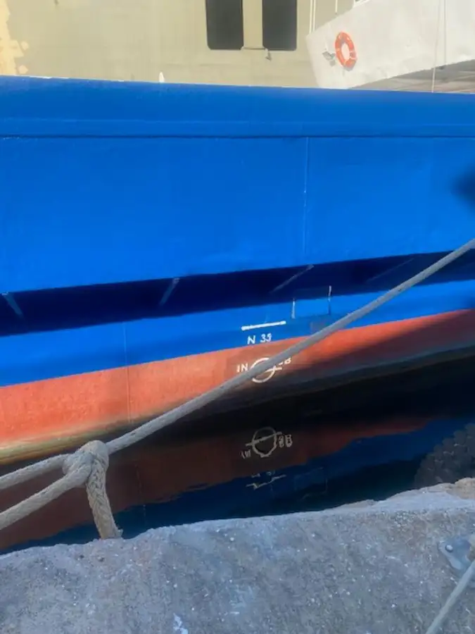 Fährschiff zu verkaufen