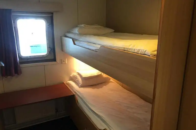 Kreuzfahrtschiff zu verkaufen