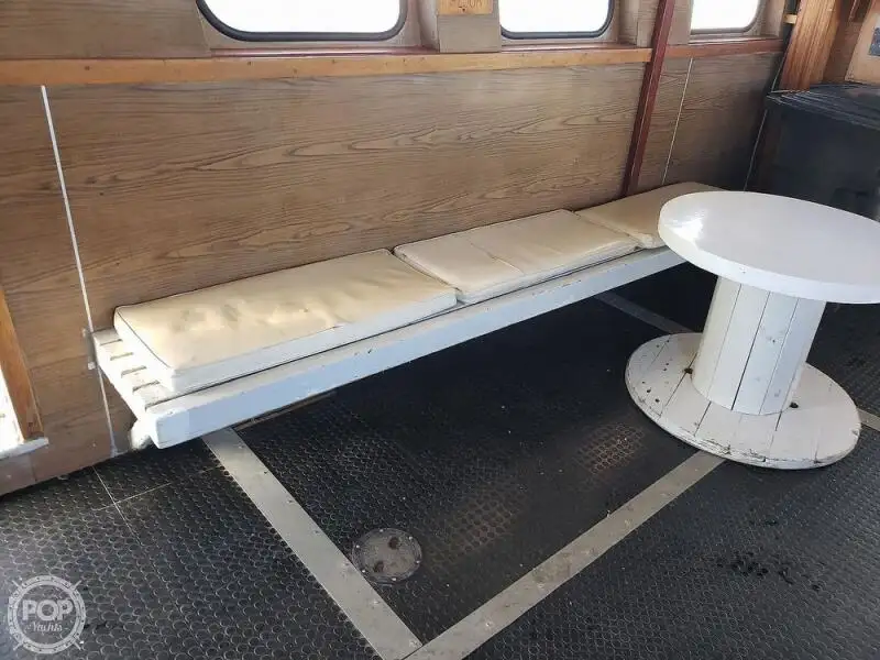 Fährschiff zu verkaufen