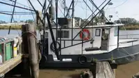 Trawler zu verkaufen