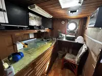 Trawler zu verkaufen