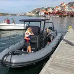 Festrumpf-Schlauchboot zu verkaufen
