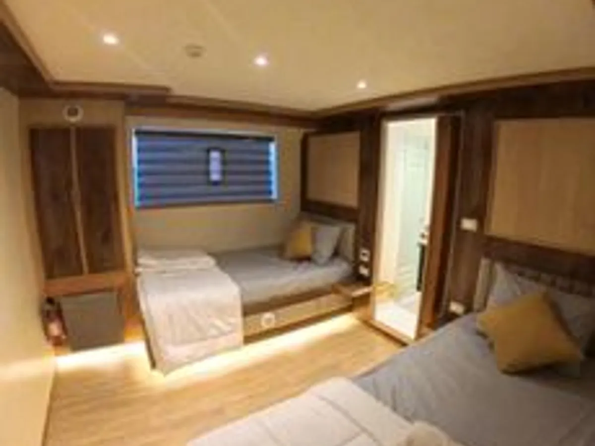 Yacht zu verkaufen