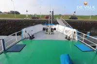 Schwimmendes Hotel zu verkaufen