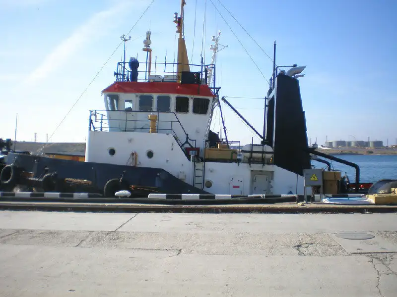 Schleppboot zu verkaufen