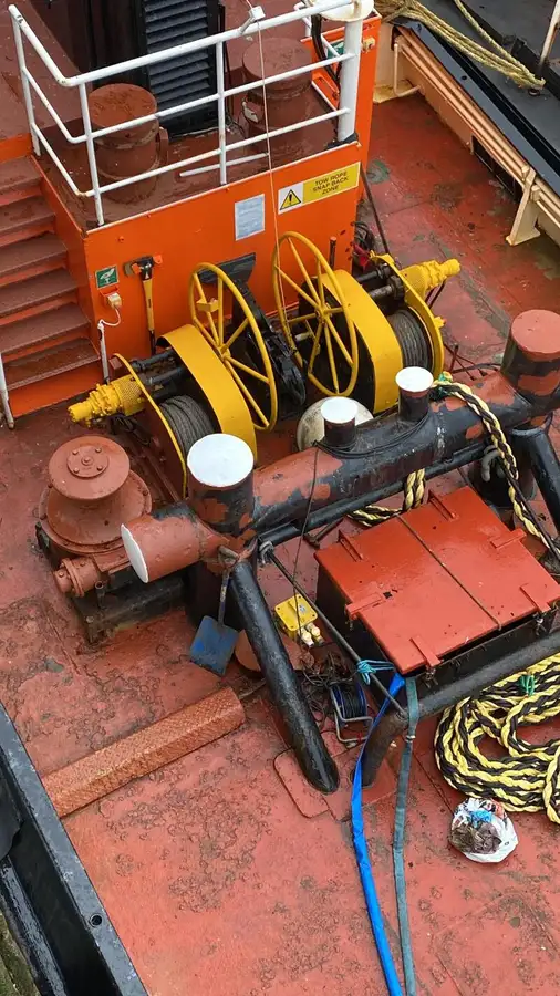 Schleppboot zu verkaufen