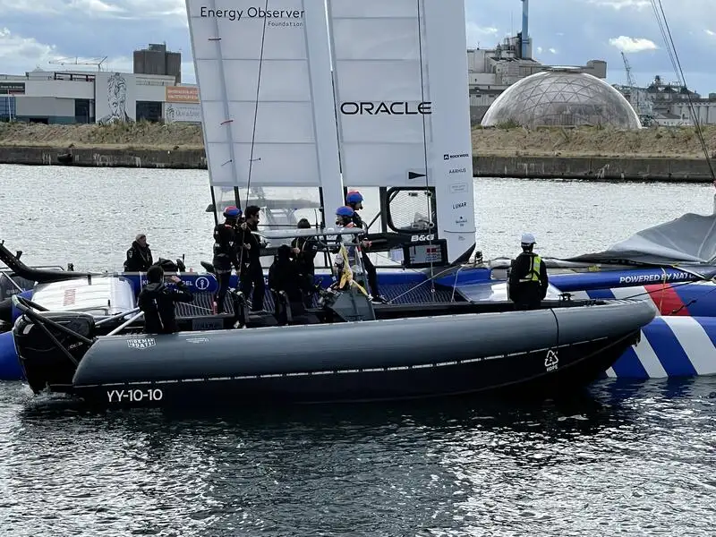 Festrumpf-Schlauchboot zu verkaufen