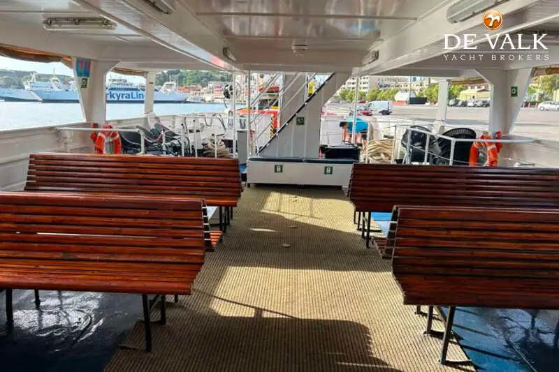 Kreuzfahrtschiff zu verkaufen