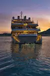 Kreuzfahrtschiff zu verkaufen