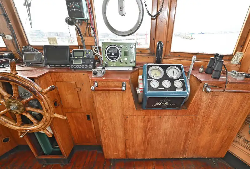 Schleppboot zu verkaufen