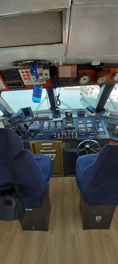 Crew-Boot zu verkaufen