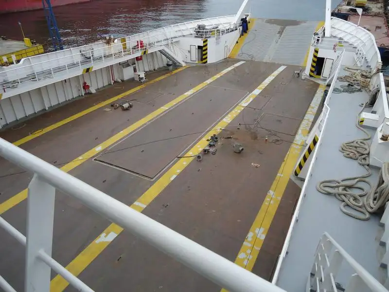 Fährschiff zu verkaufen