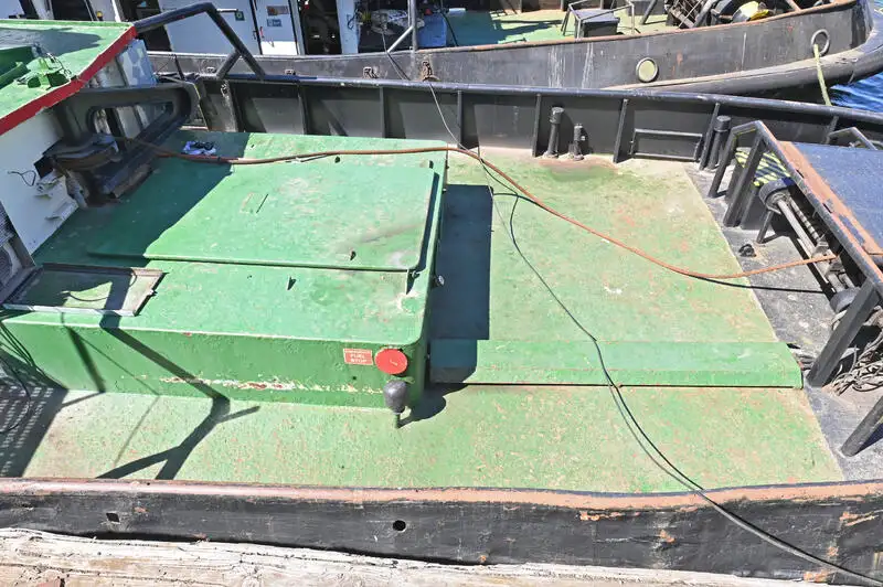Schleppboot zu verkaufen