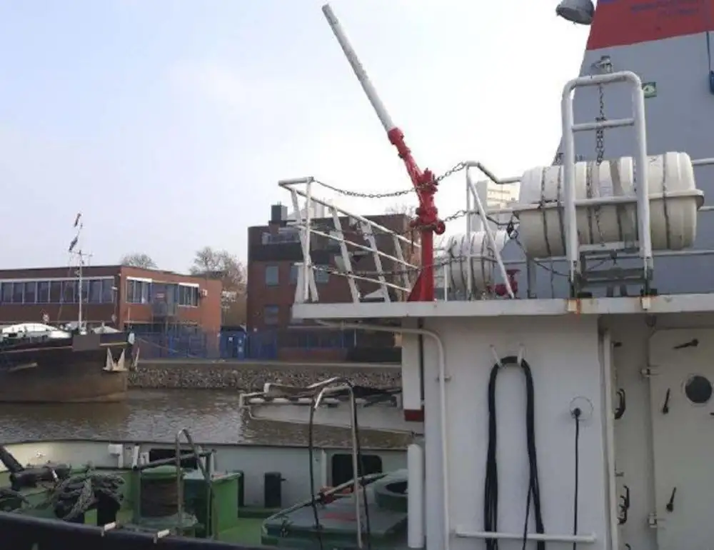 Schleppboot zu verkaufen