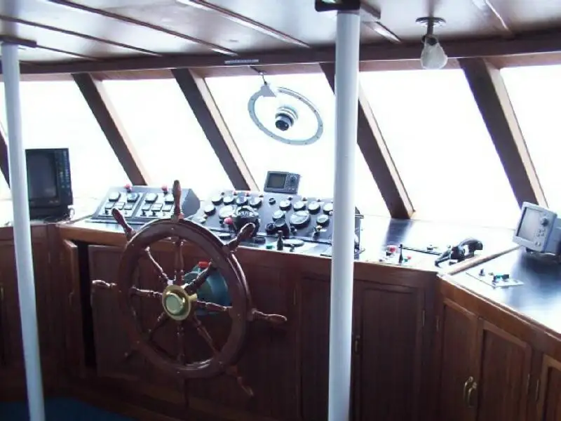 Fährschiff zu verkaufen