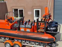 Festrumpf-Schlauchboot zu verkaufen