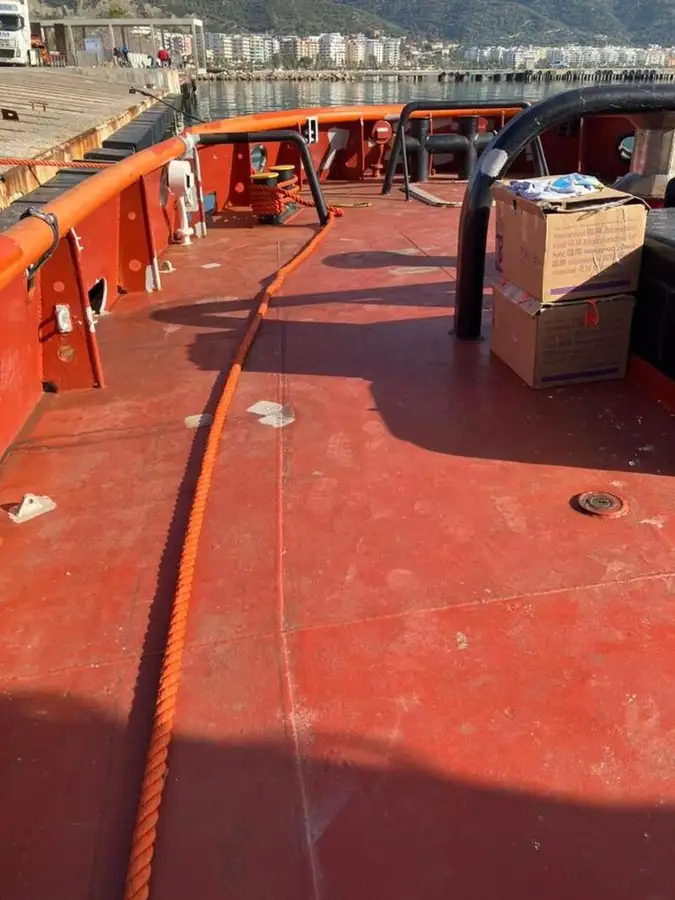 Schleppboot zu verkaufen