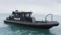 Festrumpf-Schlauchboot zu verkaufen