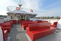 Kreuzfahrtschiff zu verkaufen