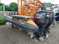 Festrumpf-Schlauchboot zu verkaufen
