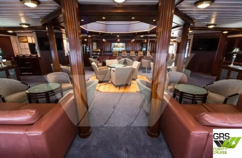 Kreuzfahrtschiff zu verkaufen