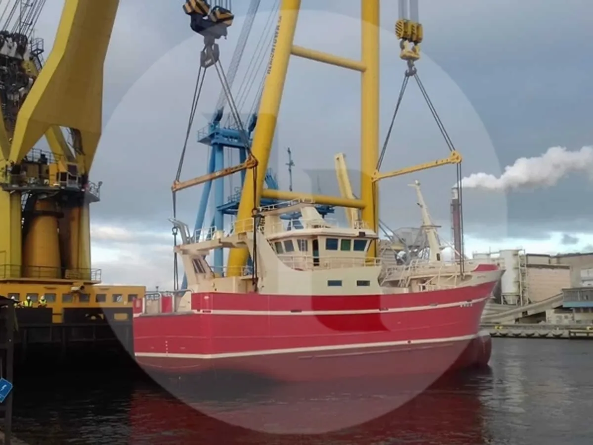 Fischereifahrzeug zu verkaufen