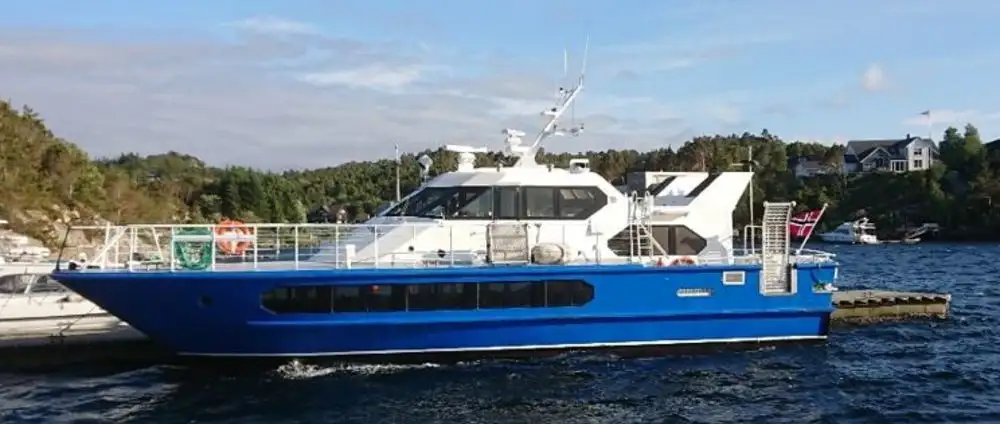 Fährschiff zu verkaufen