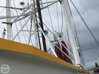 Trawler zu verkaufen