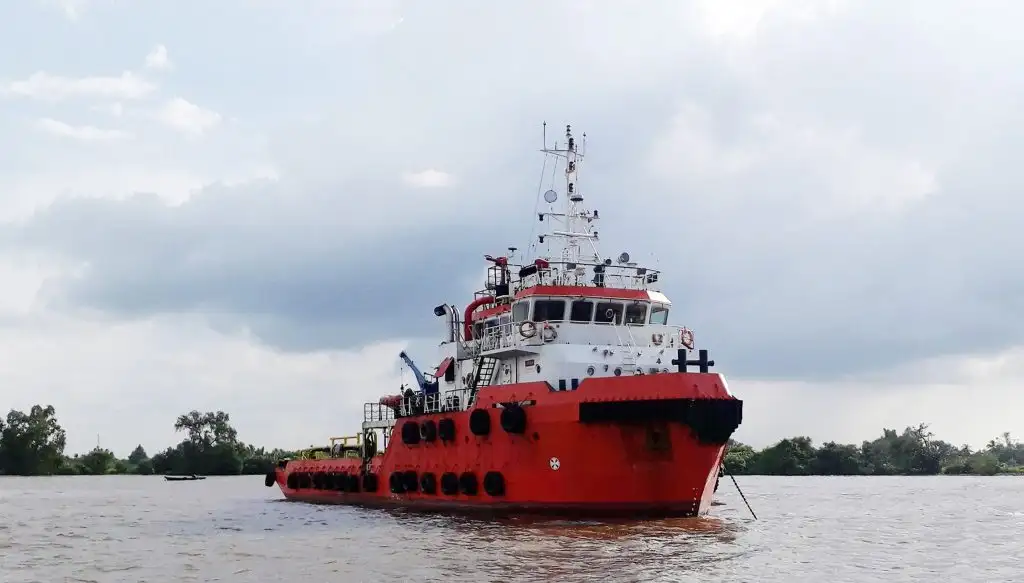 Schleppboot zu verkaufen
