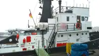Schleppboot zu verkaufen