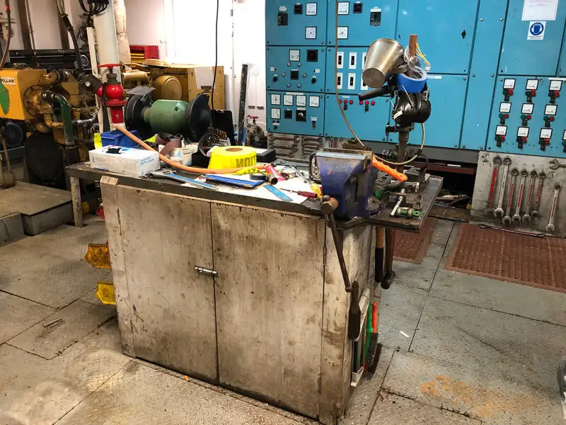 Schleppboot zu verkaufen