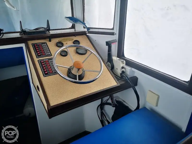 Fischverarbeitungsboot zu verkaufen