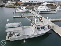 Rettungsboot zu verkaufen