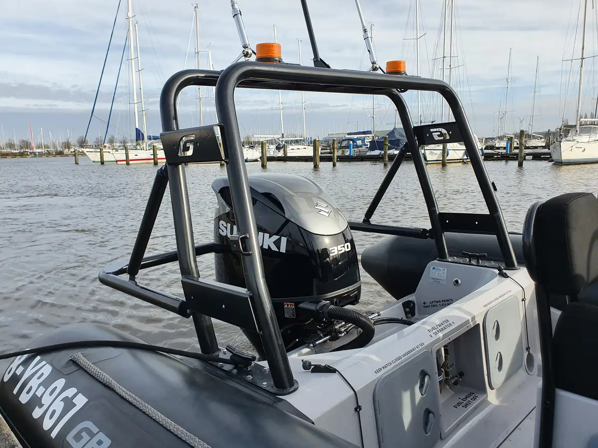 Containerschiff zu verkaufen