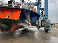 Kreuzfahrtschiff zu verkaufen