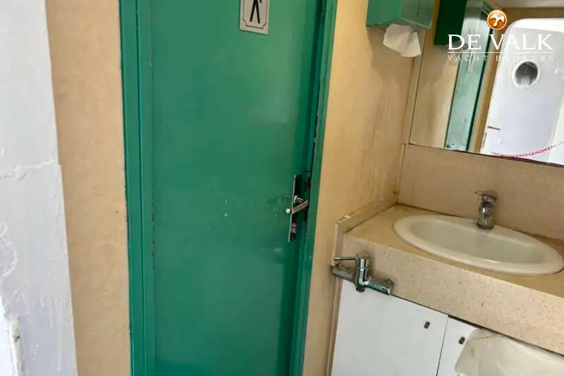 Kreuzfahrtschiff zu verkaufen